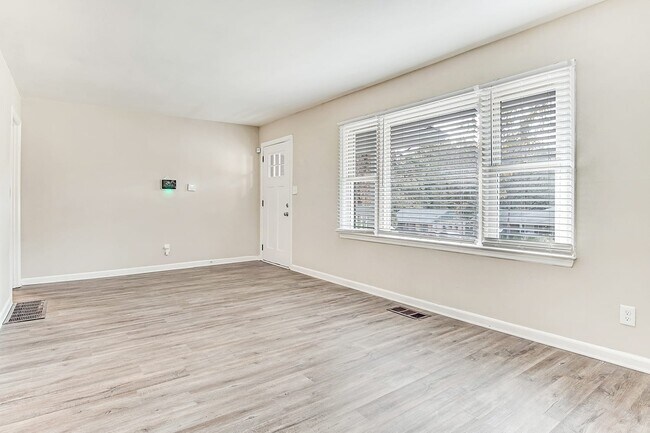 Foto del edificio - 1892 S Columbia Pl