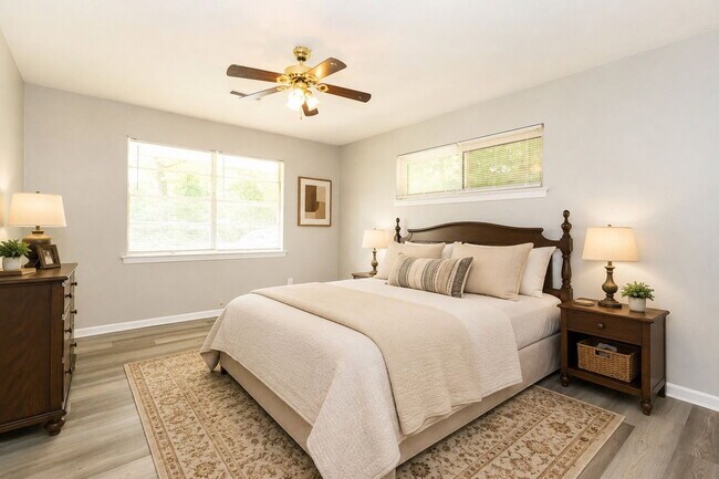 Foto del edificio - 7606 Noah Reid Rd