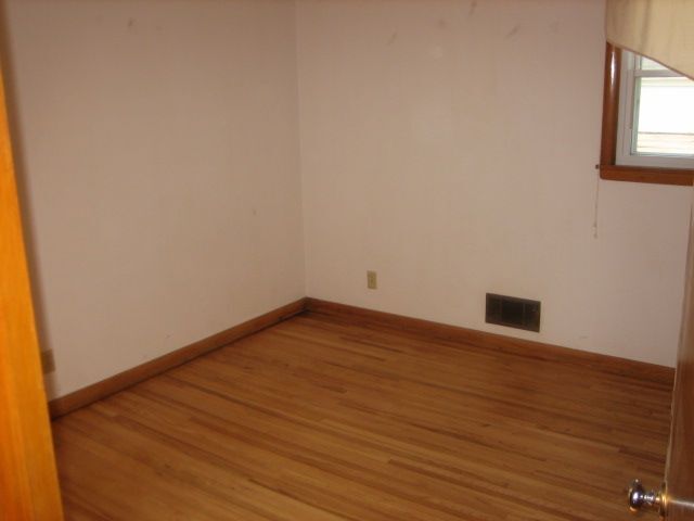 Foto del edificio - 1002 4th St SE