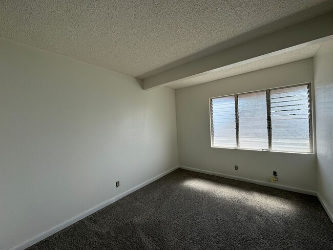 Building Photo - For Rent - 95-721 Lanipaa St.
