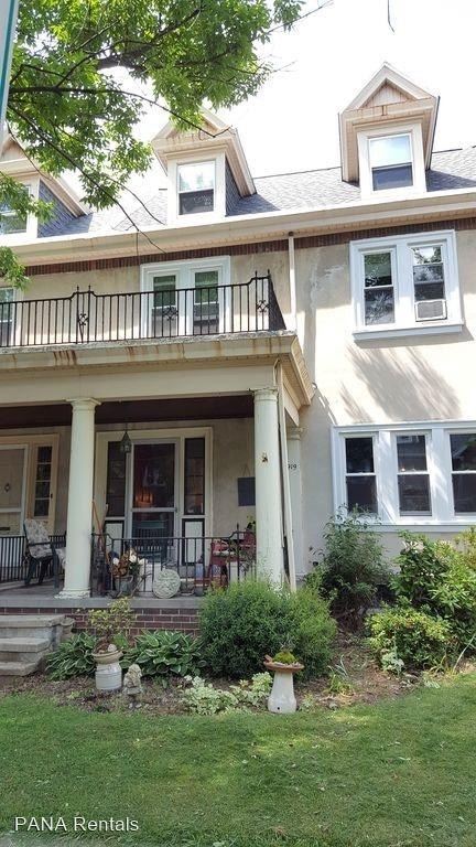 Primary Photo - 3 br, 1.5 bath House - 919 Franklin Street