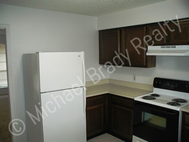 Foto del edificio - Affordable Two Bedroom!