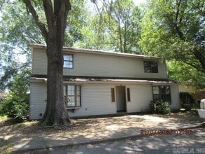 Building Photo - 12 Patton Cir
