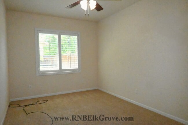 Building Photo - 4 Bed/3.5 Bath Home in Elk Grove! -  Resident Benefit Package Property