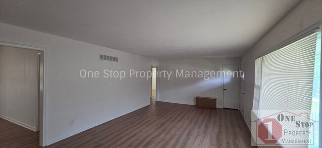 Building Photo - 2111 N 49th St