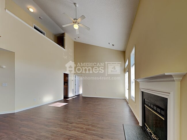 Building Photo - 909 Pecan Ridge Circle