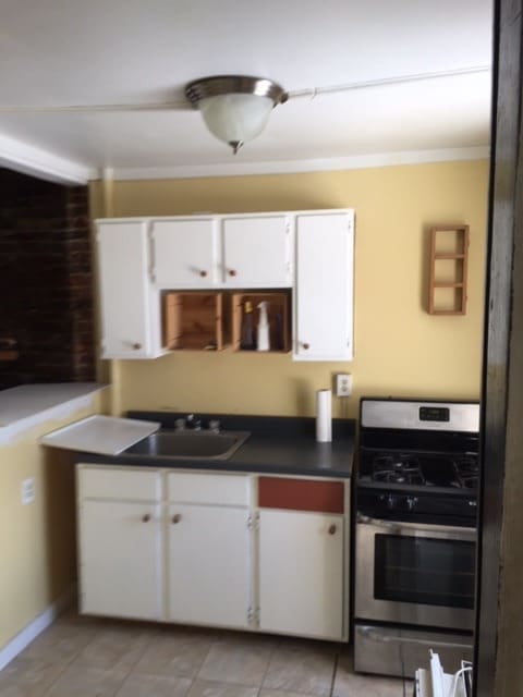 Building Photo - 4032 Roland Ave