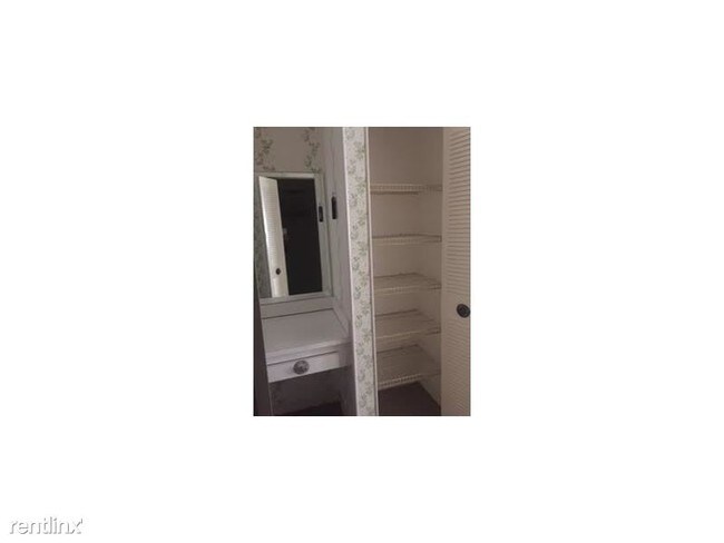 Building Photo - 2541 Aragon Blvd