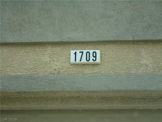 Foto del edificio - 1709 Patrick Thomas Ct