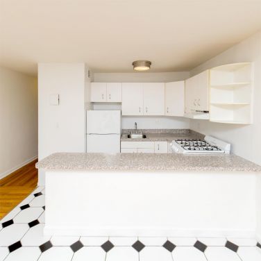Primary Photo - 342 W 55th St