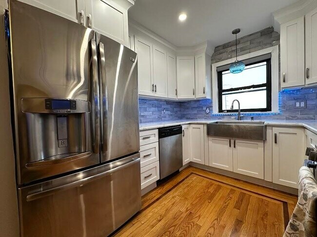 Foto del edificio - 1500 64th St