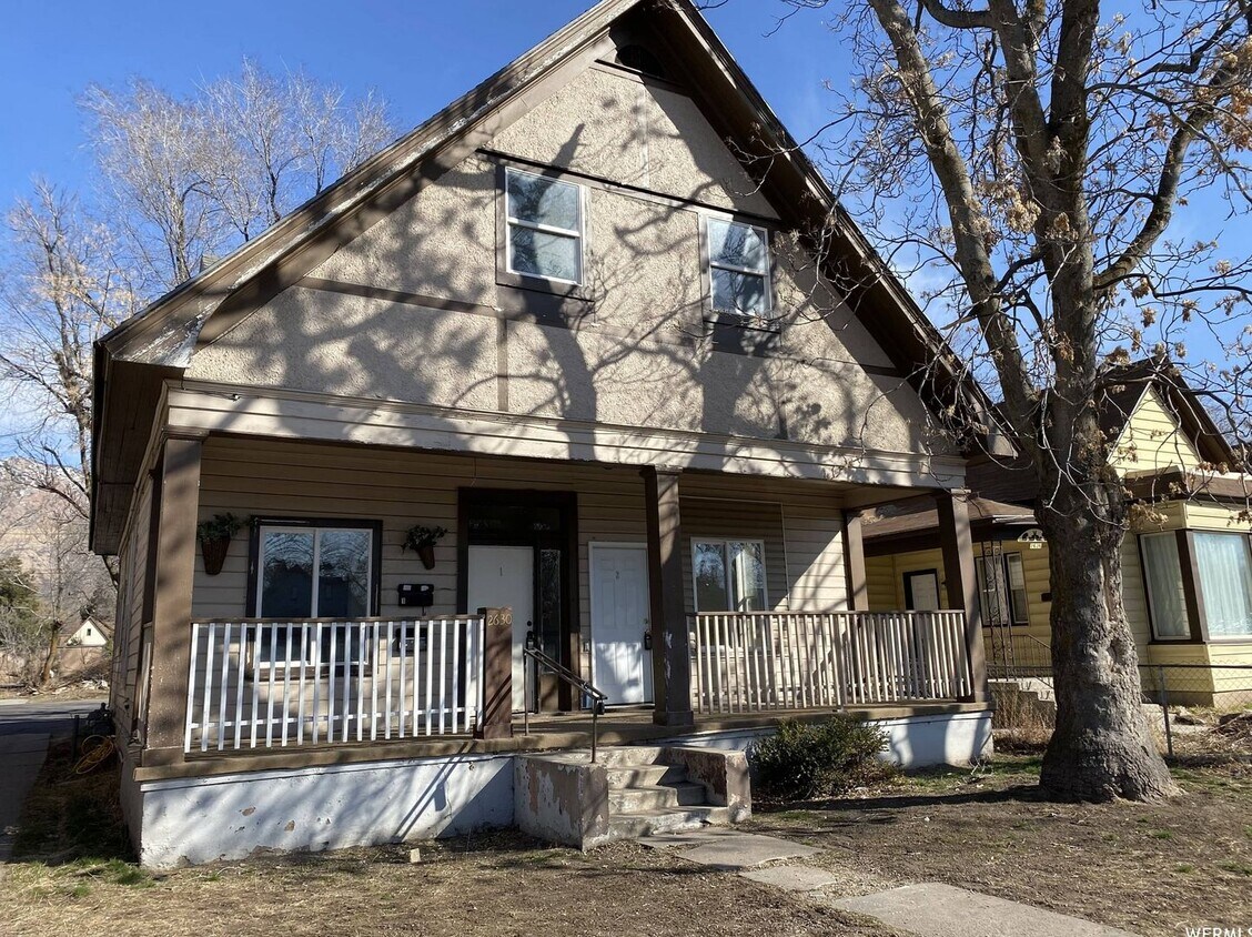 Primary Photo - Liberty - Bell Duplex