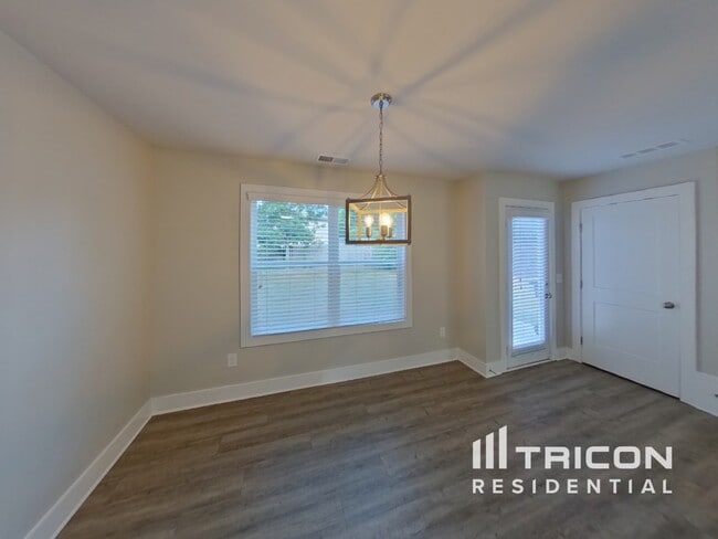 Foto del edificio - 2560 Pilgrim Mill Rd