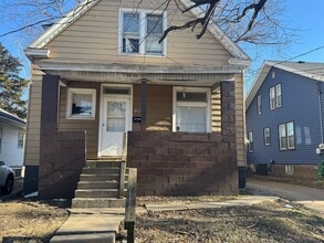 Building Photo - 1920 N Missouri Ave