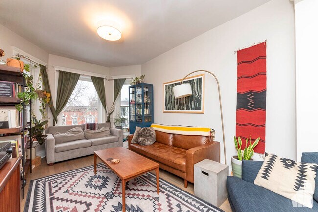 Foto del edificio - 1508 N Fairfield Ave