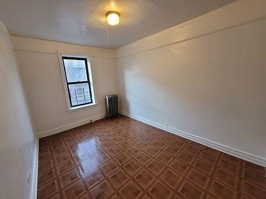 Building Photo - 2 bedroom in BRONX NY 10458