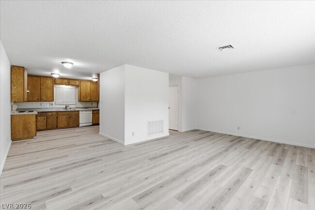 Foto del edificio - 210 Greenbriar Townhouse Way