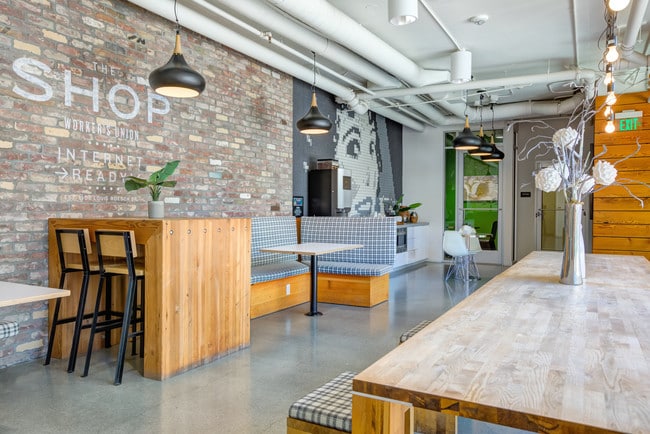 Foto del edificio - Vara