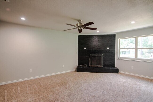 Foto del edificio - 607 E 15th St