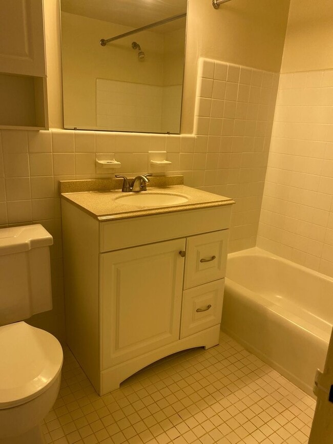 Interior Photo - Merioneth Apartments