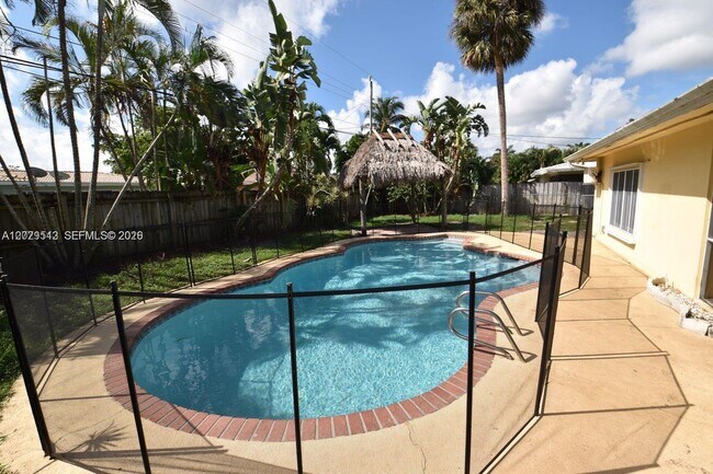Foto del edificio - 1104 SW 12th St