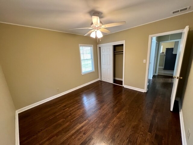 Building Photo - 661 burbank circle, smyrna, ga 30080