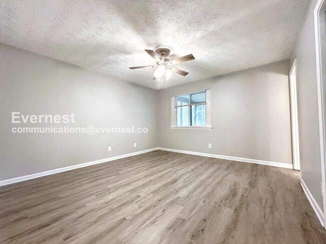 Building Photo - 4512 Jamerson Forest Pkwy