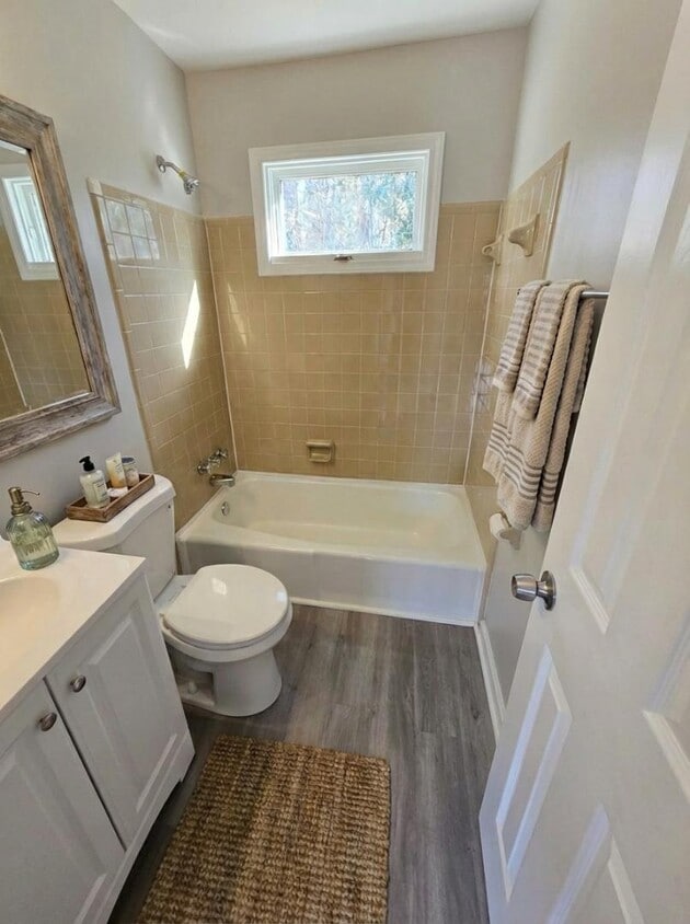 Foto del edificio - 1408 Carter St