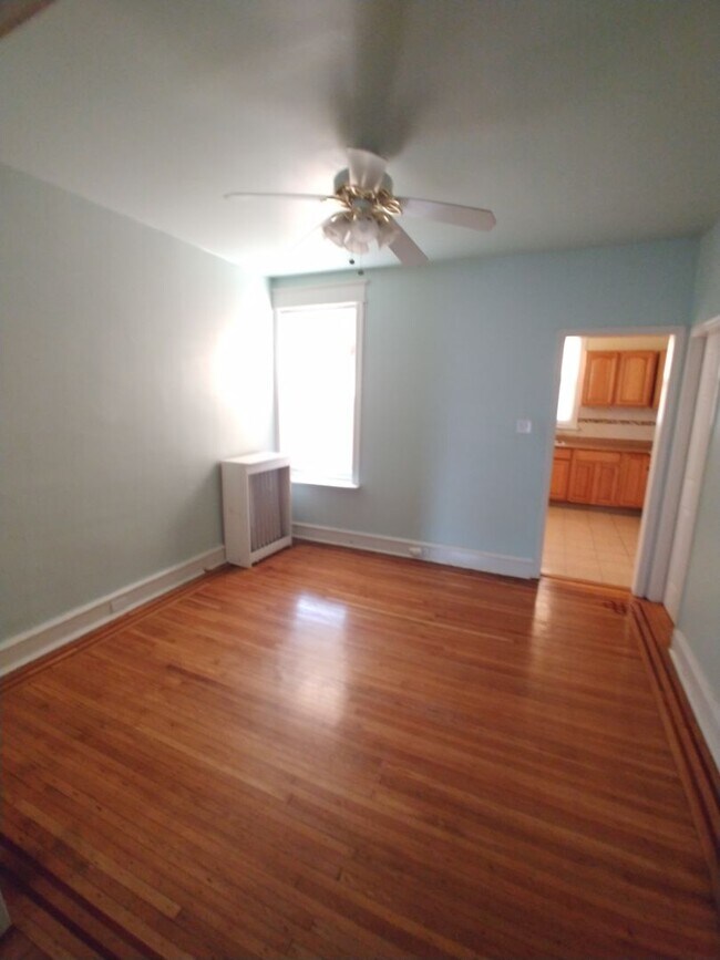 Foto del edificio - Modern & Comfortable Lawncrest home-North ...