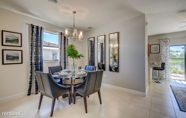 Foto del edificio - 3 br, 2.5 bath Townhome - 5413 NW 27TH CT
