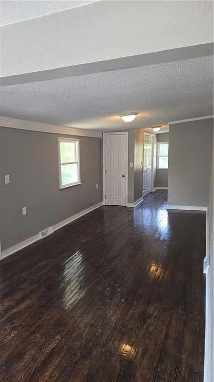 Foto del edificio - 4456 N Bellefontaine Ave
