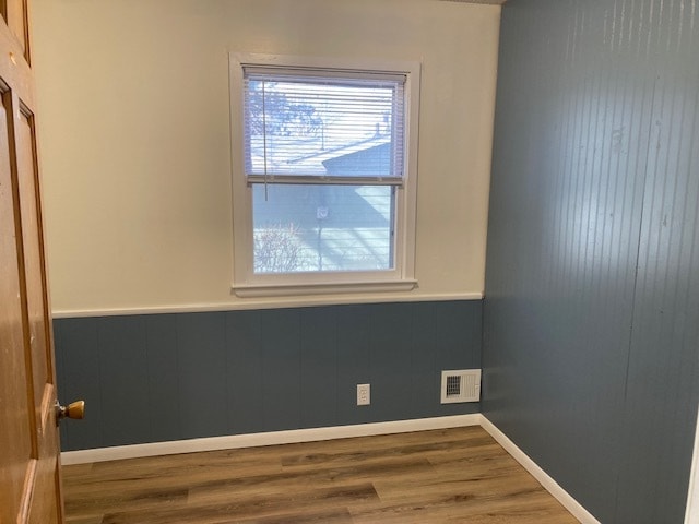 Foto del edificio - 215 E 32nd St