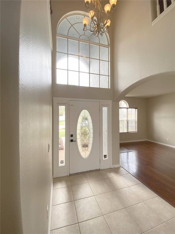Building Photo - 11209 Village Brook Dr