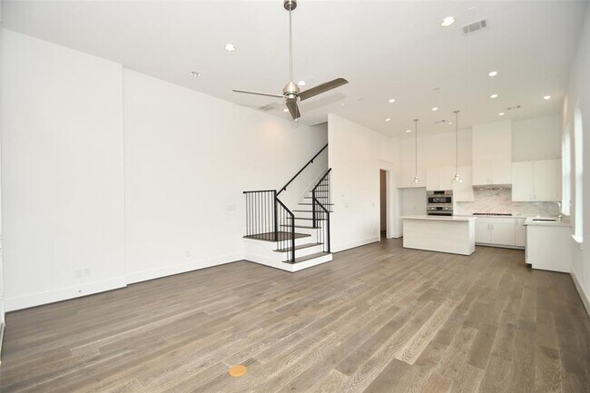 Building Photo - 3411 Amber Rose Ln