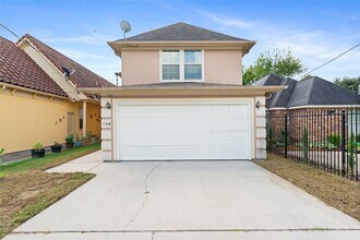 Building Photo - 11510 Palmsprings Dr