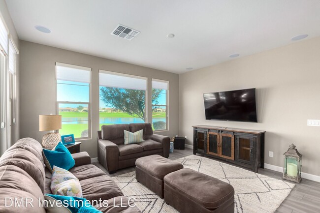 Building Photo - 2 br, 2 bath House - 36181 N Copper Hollow...