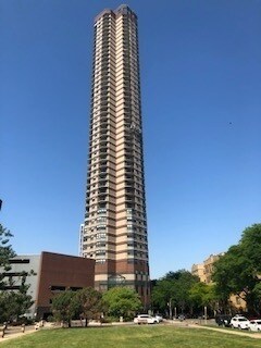 Building Photo - 3660 N Lake Shore Dr
