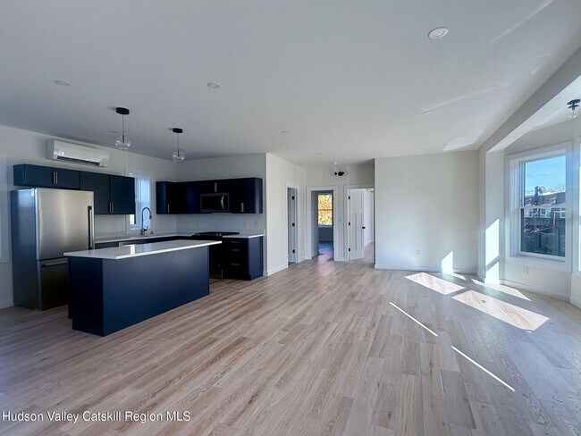 Foto del edificio - 1 Main St