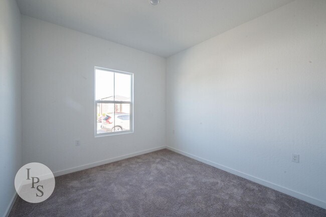 Foto del edificio - BRAND NEW CUSD Fresno Home, 3BR/2BA - Lots...