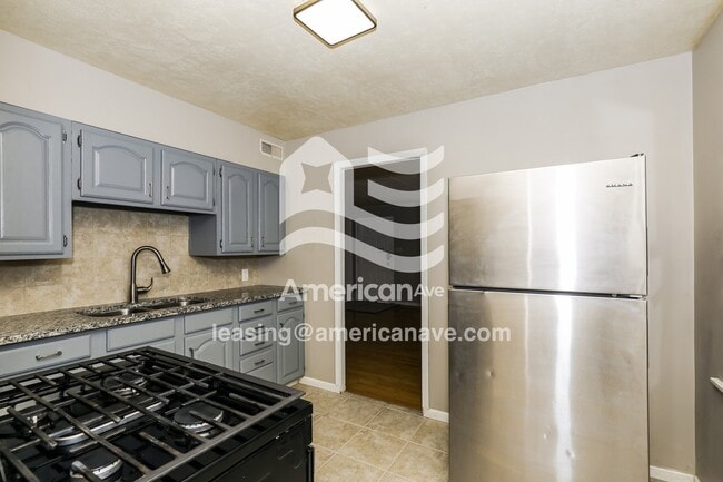 Foto del edificio - 1525 N Adams St