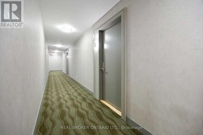 Photo du bâtiment - 56 Annie Craig Dr