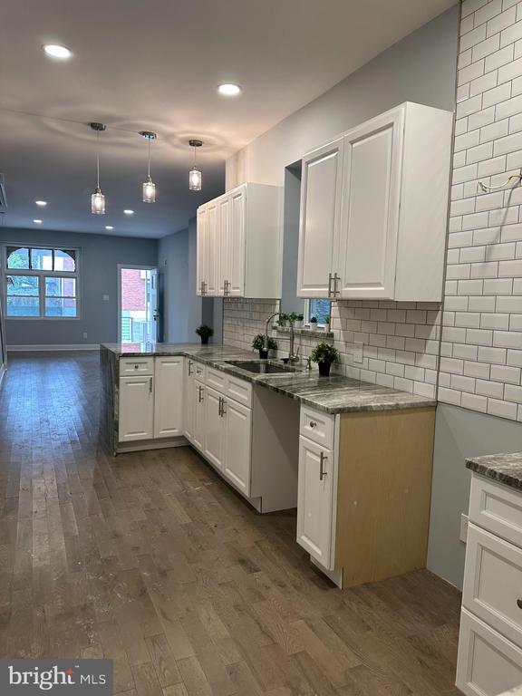 Foto del edificio - 1709 S 58th St