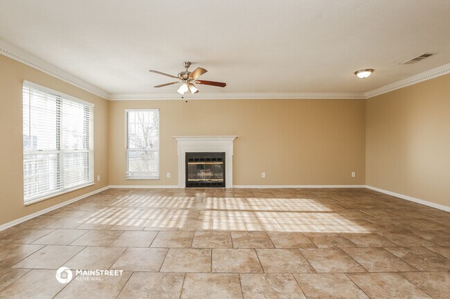 Building Photo - 304 Bartlett Ln