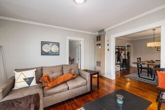 Building Photo - 1114 Fulton St E