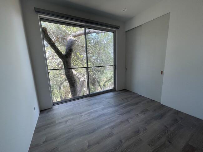 Bedroom 2 - 26727 Taaffe Rd