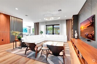 Building Photo - 8608 Torrey Isles Terrace