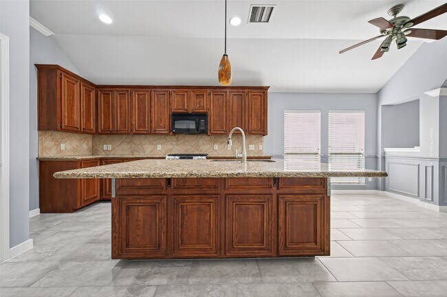 Foto del edificio - 26107 Lillian Springs