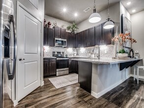 Building Photo - Capitol at Stonebriar