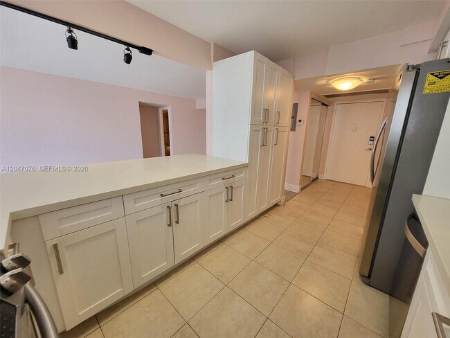 Foto del edificio - 501 Three Islands Boulevard