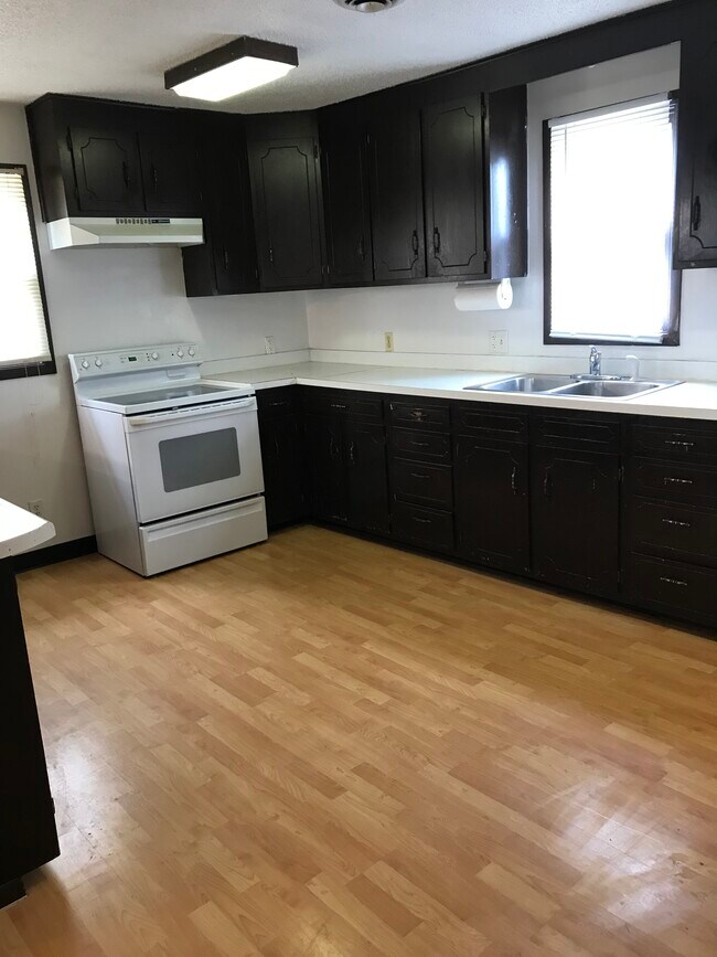 Foto del edificio - 1402 S 24th St